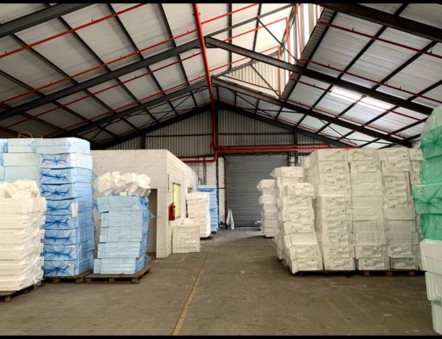 6,100M² FACTORY FOR SALE IN PAROW INDUSTRIAL